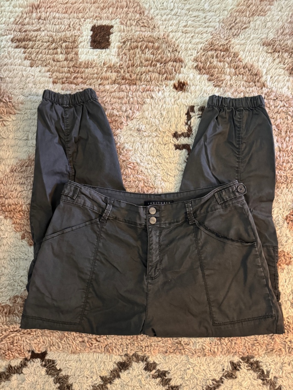 Sanctuary Olive Green Jogger Pants